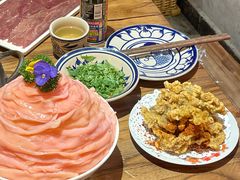 -旧街市鲜货老火锅(大光路店)