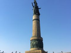 -人民防洪胜利纪念塔