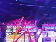-喜鹊音乐酒馆(西街店)