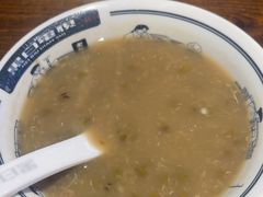 -黑白电视长沙小吃(悦汇城店)