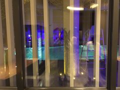 -上海滴水湖皇冠假日酒店