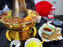 -撒拉人家.酸菜牦牛肉火锅