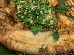 傣味烤罗非鱼-遇见阿家村云南菜(魏公村店)