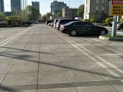 停车场-天津津利华酒店