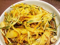 -巴依兄弟西域美食(机场店)