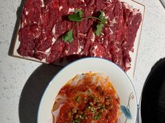 -贵府酸汤牛肉火锅·贵州老字号(飞山街店)