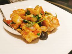 黑蒜大千虾球-北京四季酒店·采逸轩