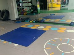 -CXFIT 陈徐健身工作室(凯旋店)