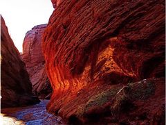 -天山神秘大峡谷