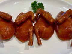 玻璃脆皮乳鸽-利苑酒家(华熙国际店)