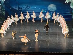 -交通银行前滩31演艺中心