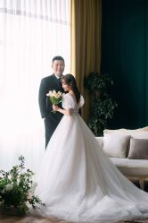 -雪中彩影婚纱摄影·微光艺术中心