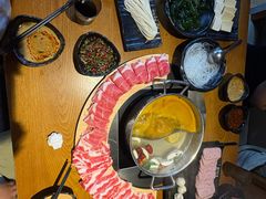 -呷哺呷哺 黄金牧场 (欢乐谷店)