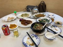 -品香菜馆(旗峰路中侨大厦店)