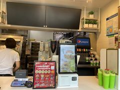 -德克士精巧店(大宁百联精巧PL店)