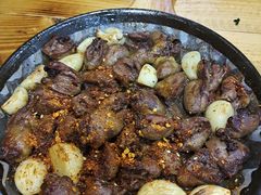 -老东镇啤酒屋海鲜加工·蒸汽海鲜·海鲜烧烤(台东店)