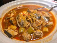 -魏铭鱼头捞饭(晋阳路店)