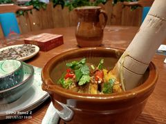 -老滇山寨•云南特色菜•地方菜•民族风情歌舞表演(金碧店)