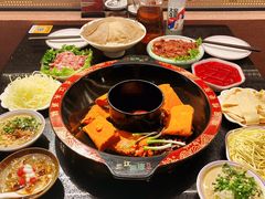 -三江两海老火锅(北京首店)