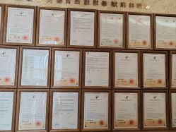 -伊美娜科技美肤中心