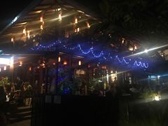 -Dash Teak House