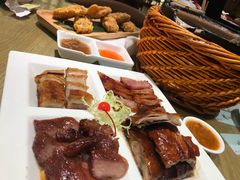 -粤港湾砂锅粥·宵夜(宝龙店)