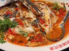 -坛宗剁椒鱼头(河西王府井店)