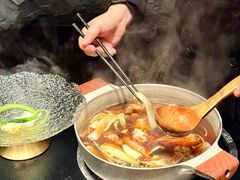 -蟹犇前•帝王蟹雪蟹(陆家嘴店)