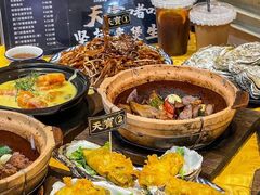 -天宝食坊·啫啫煲大排档(西华路店)