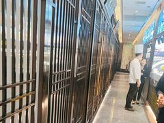-舟小鲜·舟山小渔村(凤城四路中登广场店)