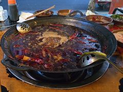 -黄潇洒老火锅(九眼桥宏济巷店)