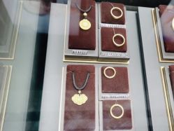 -周大福CHOW TAI FOOK(南翔老街店)