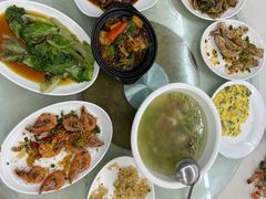 -红月湾海鲜饭店•沙滩海景(双月湾店)