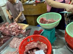 -标记美食新鲜猪杂(兴南大道店)
