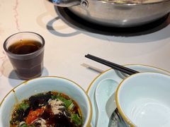 -乡土黄·鲜牛肉火锅·小龙虾(兴业街店)