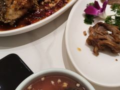 -梅利汴京烤鸭•开封豫菜地标店(东大街店)