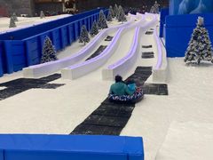 -长沙湘江冰雪世界