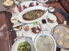 -梅利汴京烤鸭•开封豫菜地标店(东大街店)