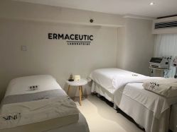 -JNK皮肤管理中心