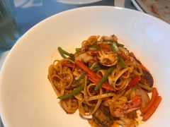 -MONICH牛排融合餐厅(和义大道购物中心店)