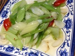 -东北人家铁锅炖(鞍山路店)