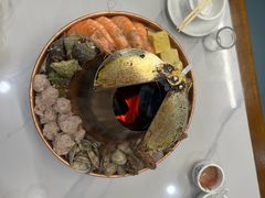 -一口猪海鲜浑锅·东北家常菜