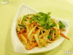 鸡脚筋-伊天园(辛伯达店)