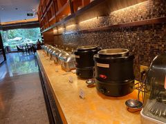 自助取餐区-岷山饭店-芝芝自助餐厅