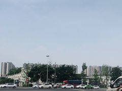 -成都华星西蒙上汽大众4S店(羊西线店)