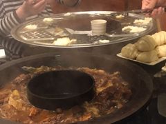 -粘豆包铁锅炖二部(温泉街店)