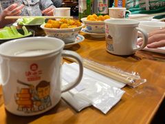 -炉小二铜锅牛蛙•川湘菜(三里屯店)