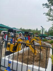 -季高兔窝窝亲子园(上海薰衣草公园店)