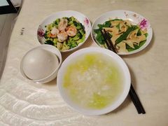 -天鹅到家·保姆月嫂育儿嫂(朝阳店)