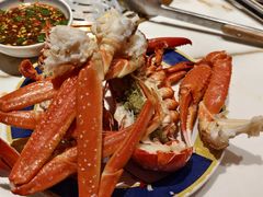 -雍容荟活帝王蟹活龙虾自助(苏宁旗舰店)